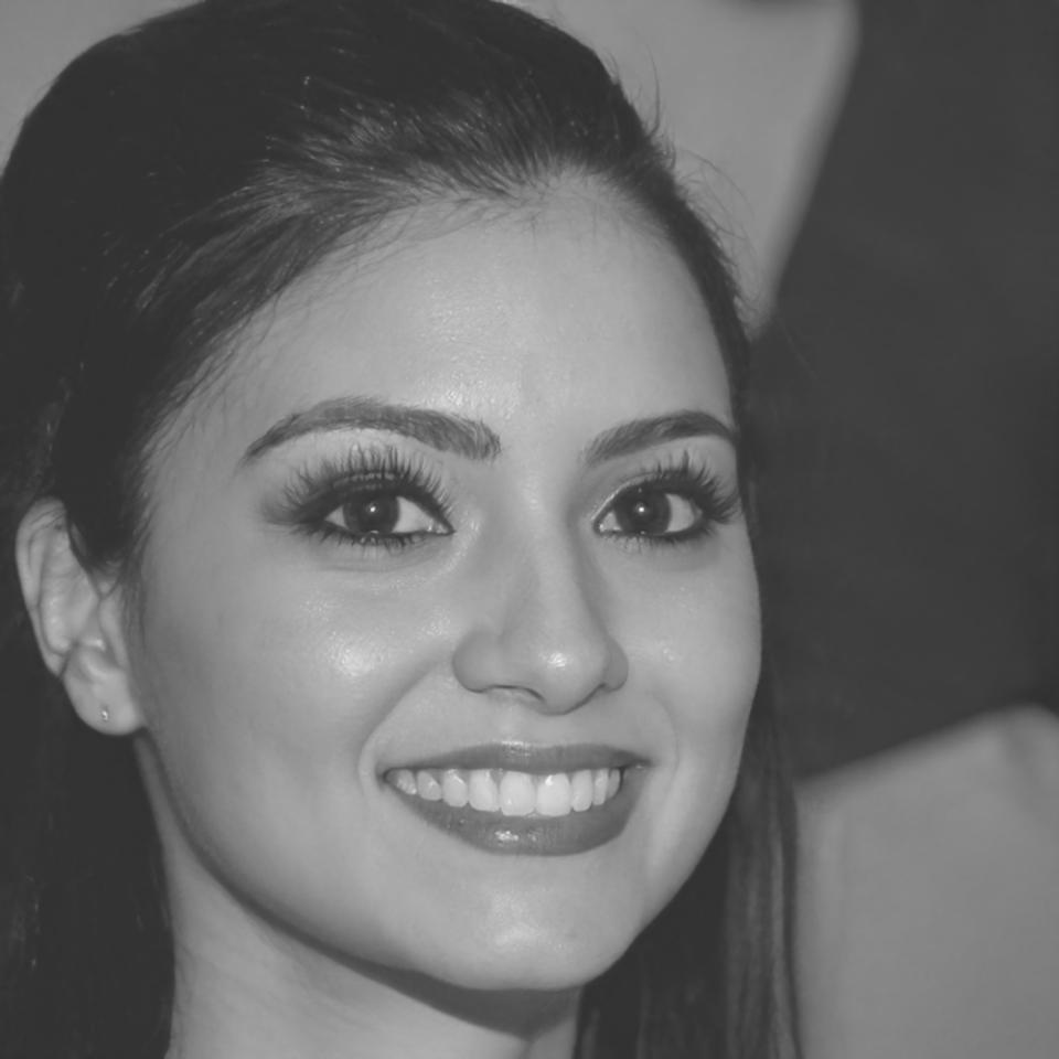 Portrait of Siriporn Amnuaykarn, cash management consultant